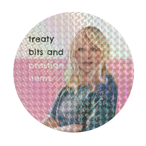 Amandaland Plate - Circle Sticker by AbiGoLucky