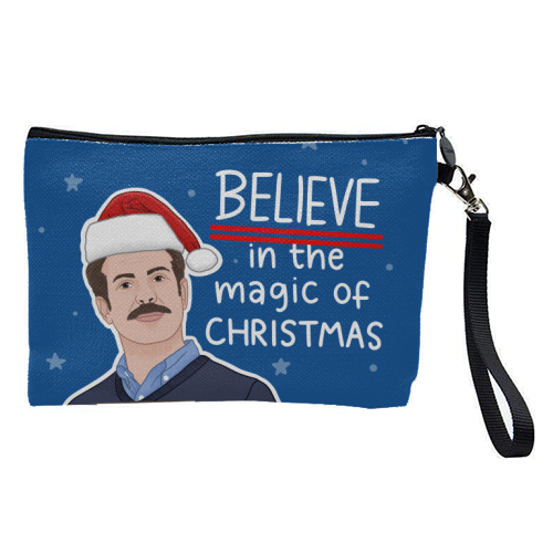 Believe in the magic of Christmas - pretty makeup bag by Loren Grosvenor