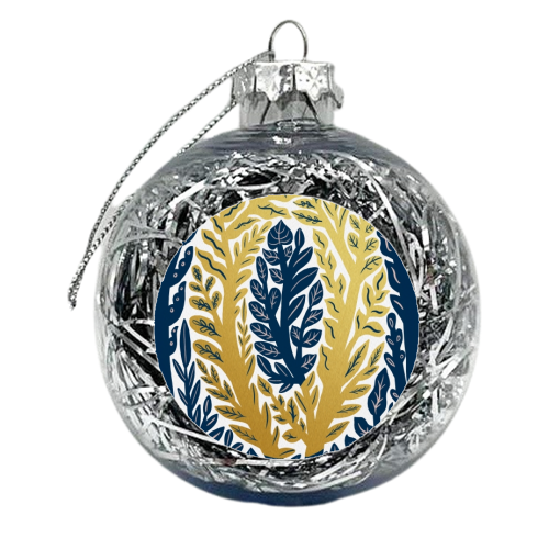 Botanical Metallic O Monogram - xmas bauble by Samantha Dolan