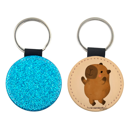 Capybara jumping - keyring by Juliana Motzko