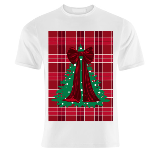 Classic Red Plaid Christmas Tree with Red Bow - unique t shirt by EZbie