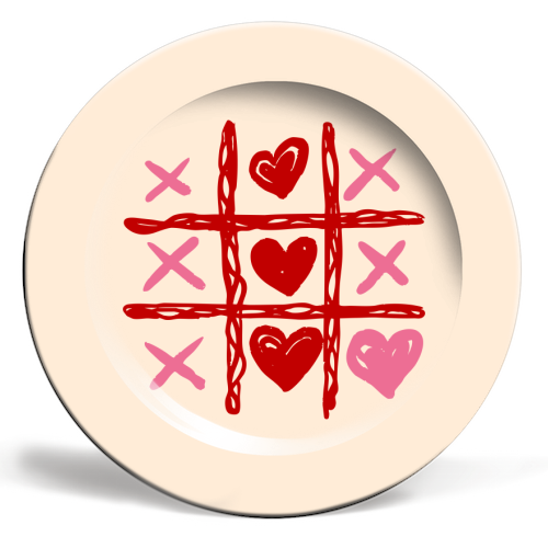 Cute Heart Tic Tac Toe Love Game - ceramic dinner plate by EZbie