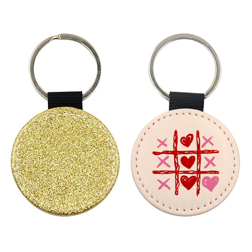 Cute Heart Tic Tac Toe Love Game - keyring by EZbie