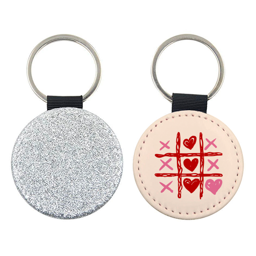 Cute Heart Tic Tac Toe Love Game - keyring by EZbie
