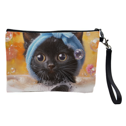 Cutie in the bathtub - pretty makeup bag by DejaReve