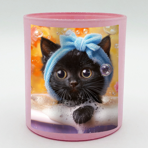 Cutie in the bathtub - scented candle by DejaReve