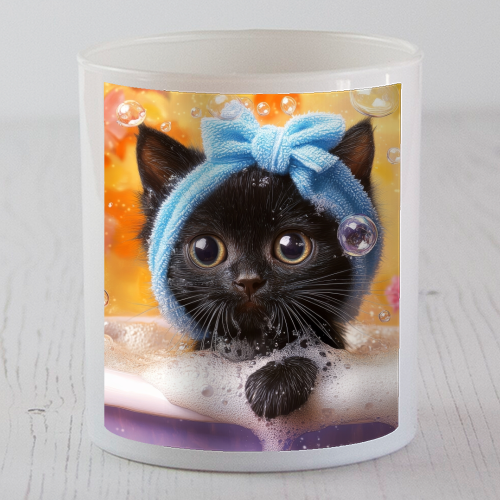 Cutie in the bathtub - scented candle by DejaReve