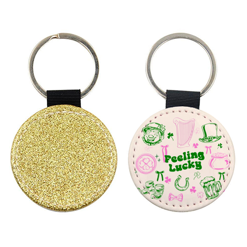 Feeling Lucky Cute St Patrick's Day Aesthetic - keyring by EZbie