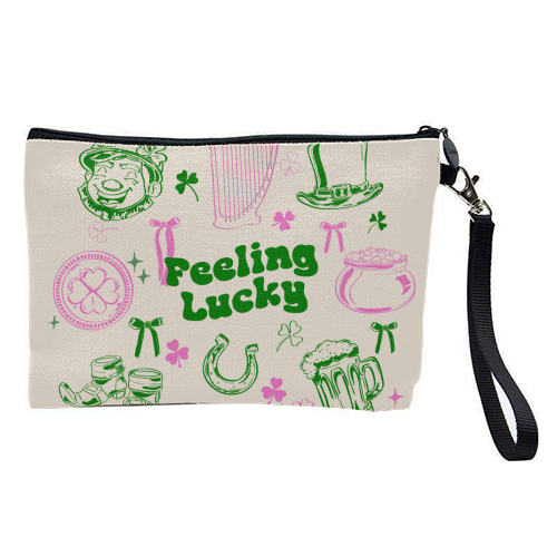 Feeling Lucky Cute St Patrick's Day Aesthetic - pretty makeup bag by EZbie