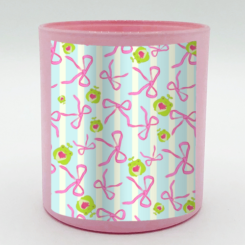 Frogs and Bows - scented candle by Yaz Raja