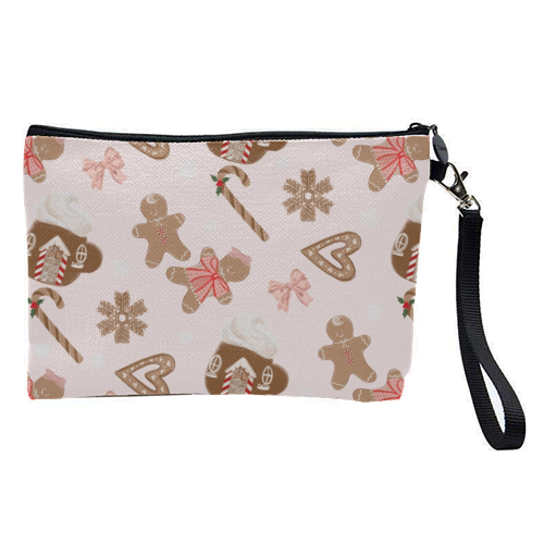 Gingerbread Cookies - pretty makeup bag by Yaz Raja