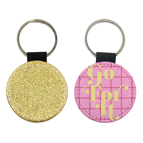 Go For It - keyring by Daniela di Niro