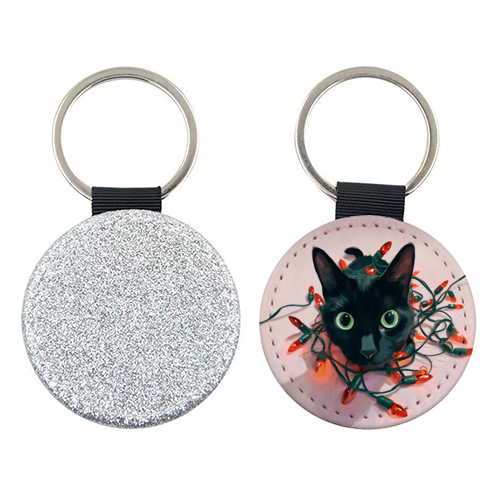 Green eyes, red lamps - keyring by DejaReve