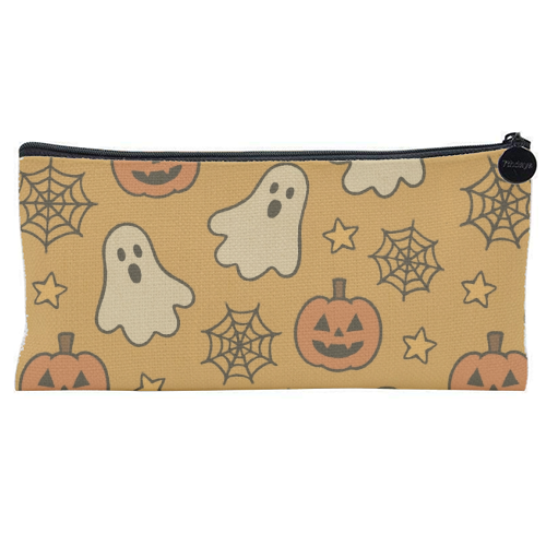 Halloween paper pattern - flat pencil case by Giddy Kipper