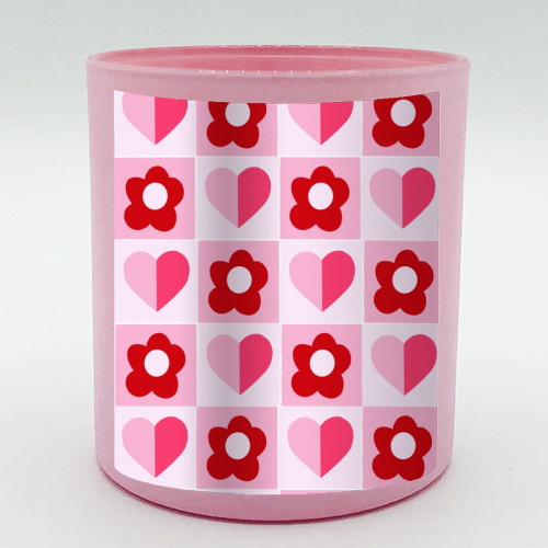 Hearts and Daisies - scented candle by Yaz Raja
