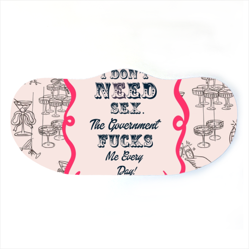 I DON'T NEED IT. - face cover mask by Wallace Elizabeth