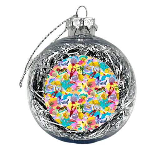 I Spy Series - Summer High - xmas bauble by Lisa Wardle