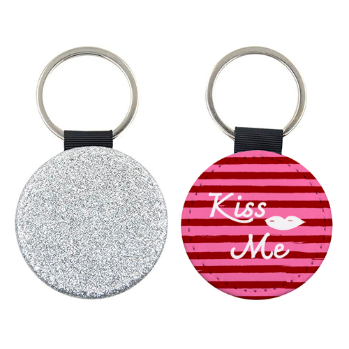 Kiss Me Pink Retro Stripe Illustration - keyring by EZbie
