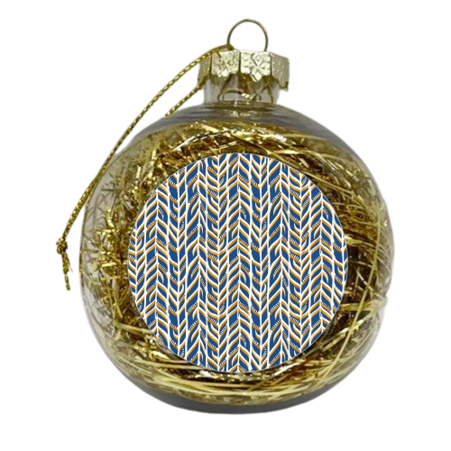 Leaf Line - xmas bauble by Mary Gelsomino