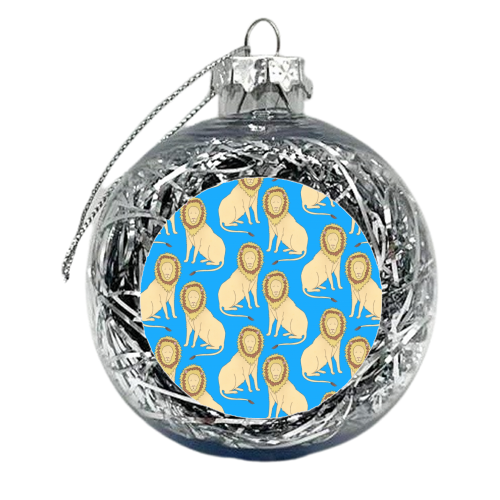 Lion - xmas bauble by Yazmin Brooks