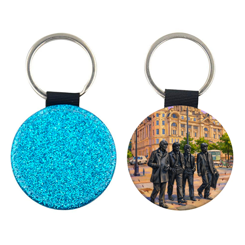 Liverpool Statue - keyring by AP
