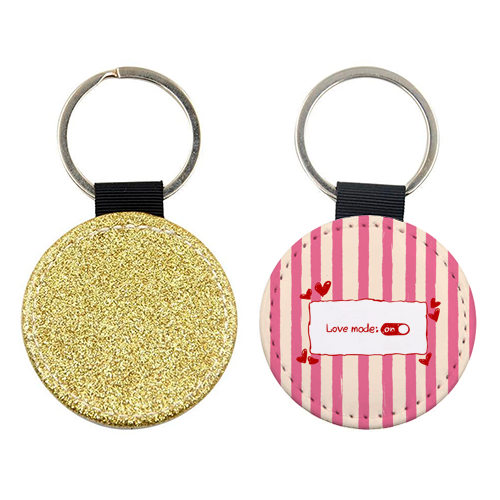 Love Mode On Pink Aesthetic Stripes - keyring by EZbie