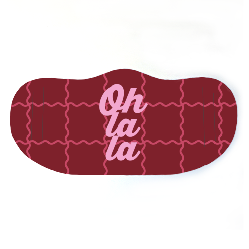 Oh la la - face cover mask by Daniela di Niro