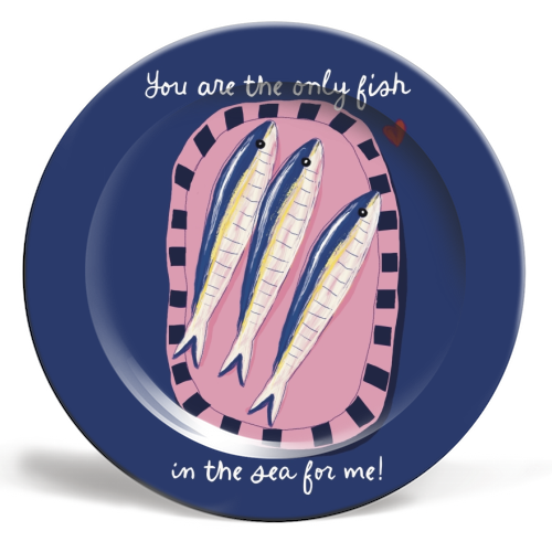 Only fish in the sea for me - ceramic dinner plate by Giddy Kipper