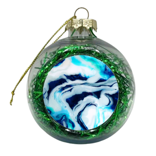 Onoxia - xmas bauble by Jenna Mhairi