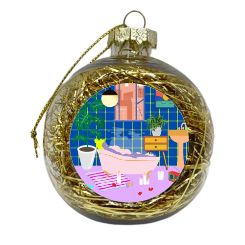 Paradise House: Bathroom - xmas bauble by Nina Robinson
