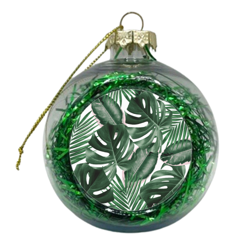 Pattern green leaves - xmas bauble by Vitor Costa