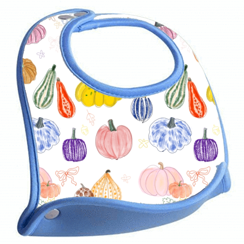 Pumpkin - feeding bib by Yaz Raja