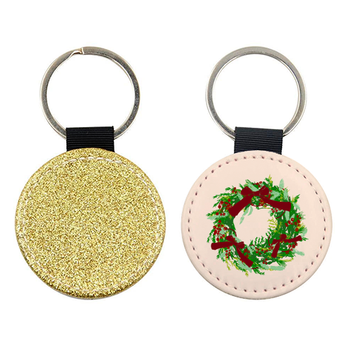 Retro Christmas Wreath with Bows Art - keyring by EZbie