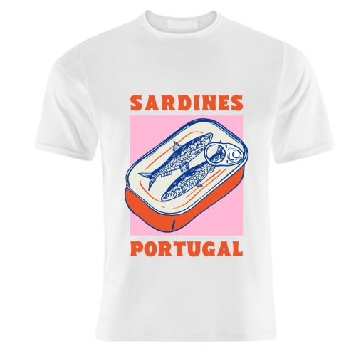 Retro Tin Can Sardines – Portugal Food Art - unique t shirt by EZbie