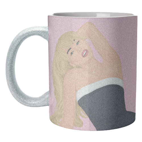 Sabrina Carpenter - unique mug by By Rosybum