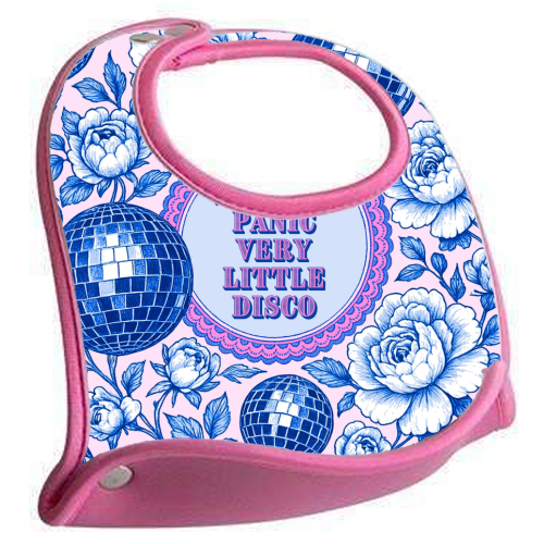So much panic! - feeding bib by Lilly Rose