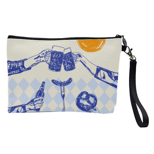 Sunset Beer Festival - pretty makeup bag by EZbie