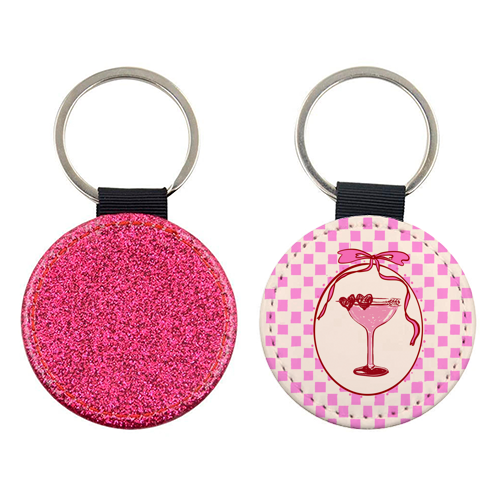 Trendy Pink Coquette Checkered Cocktail Illustration - keyring by EZbie