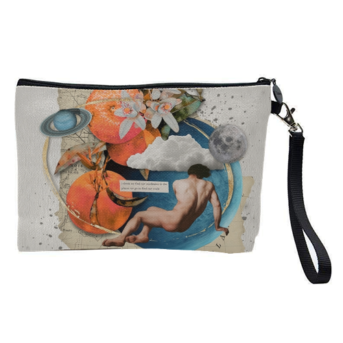 Why fall in love - pretty makeup bag by Antonieta